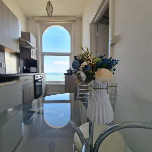 https://farina-apartments.yorkshirehotels.net