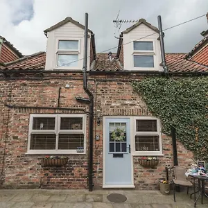 https://the-old-surgery.yorkshirehotels.net